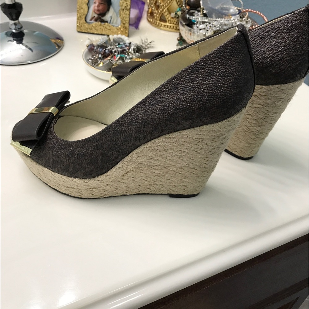 MICHAEL Michael Kors Brown Wedges - Picture 5 of 6